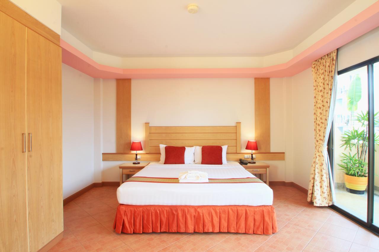 Baan Boa Resort Patong Bagian luar foto