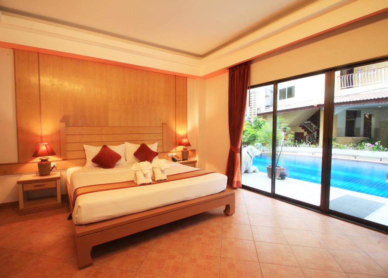 Baan Boa Resort Patong Bagian luar foto